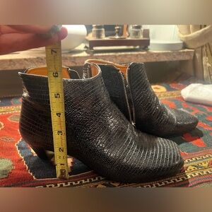 TRACEY NEULS Unique Handmade Ankle Boots